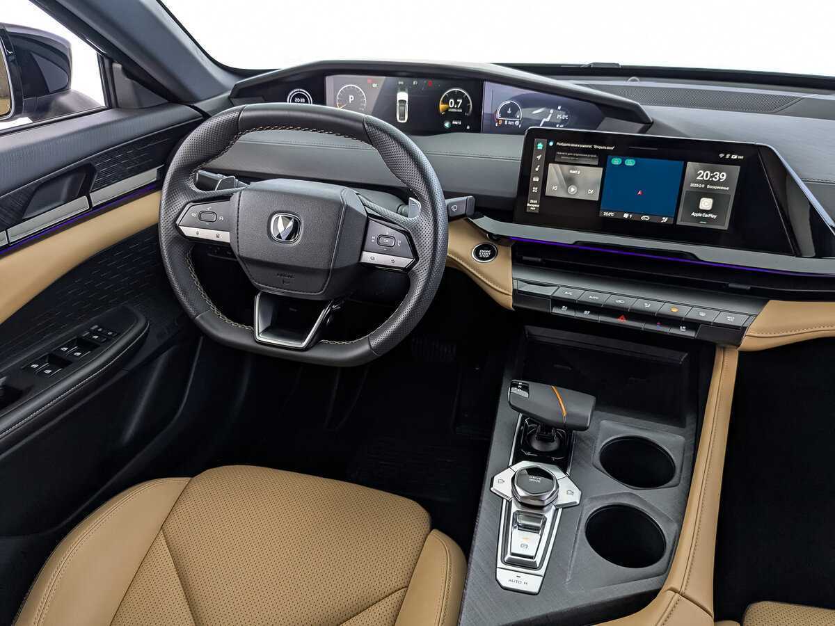 Changan UNI-V, 2022 Фото №27