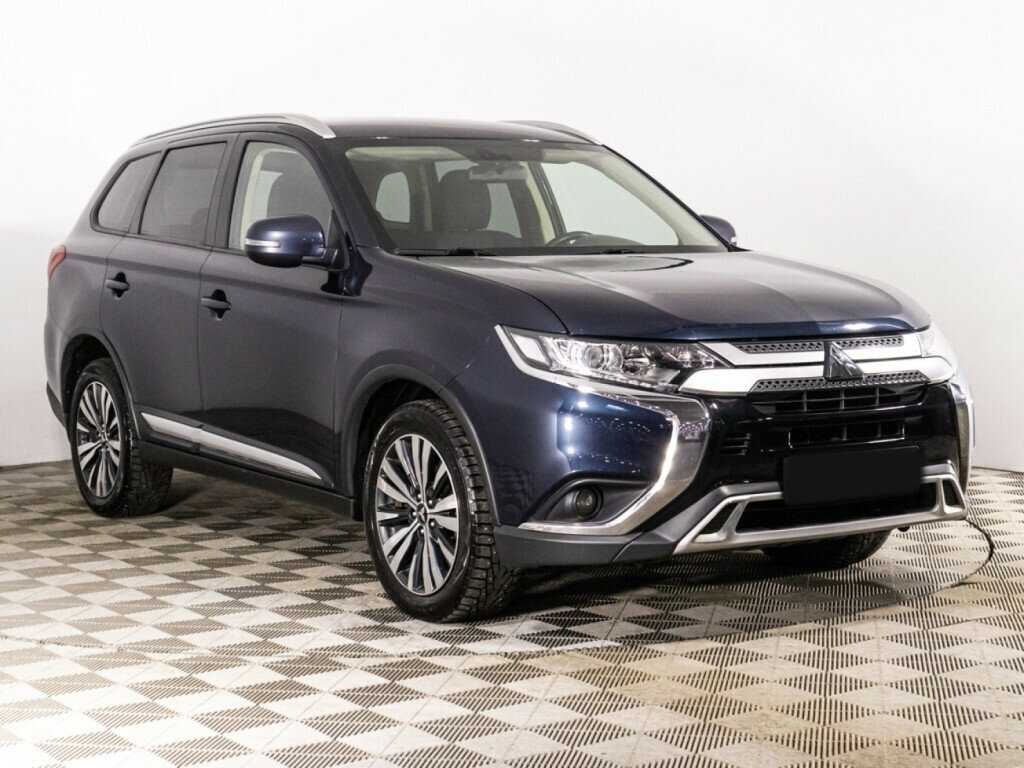 Mitsubishi Outlander, 2018 - 117 888 км. | Фото №3
