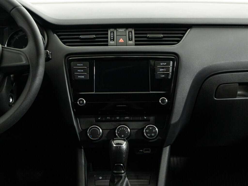 Skoda Octavia, 2018 Фото №14