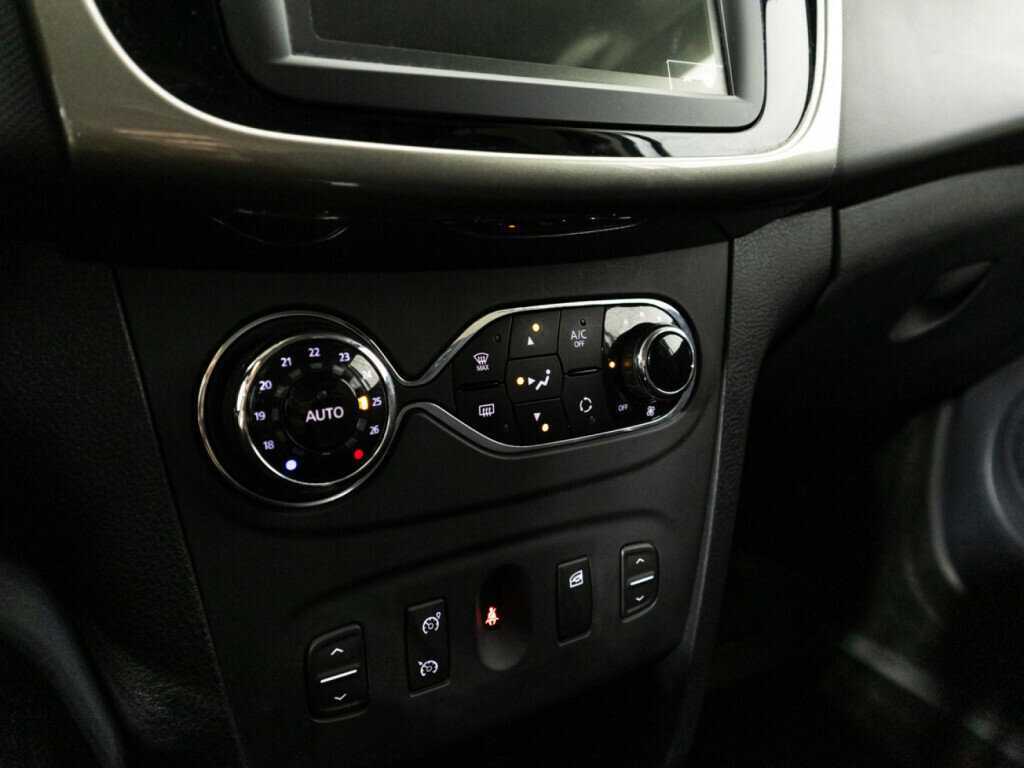 Renault Logan Stepway, 2021 Фото №16