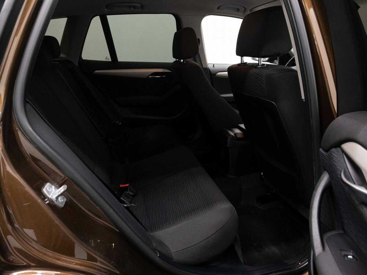 BMW X1 20i, 2013 Фото №12