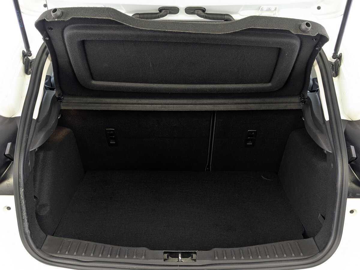 Ford Focus, 2018 Фото №10