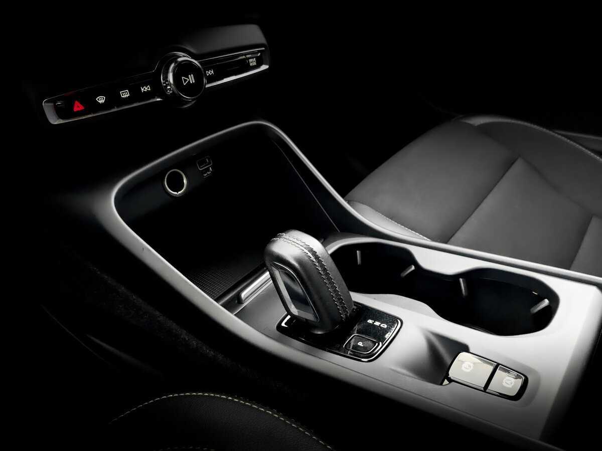Volvo XC40, 2019 Фото №26