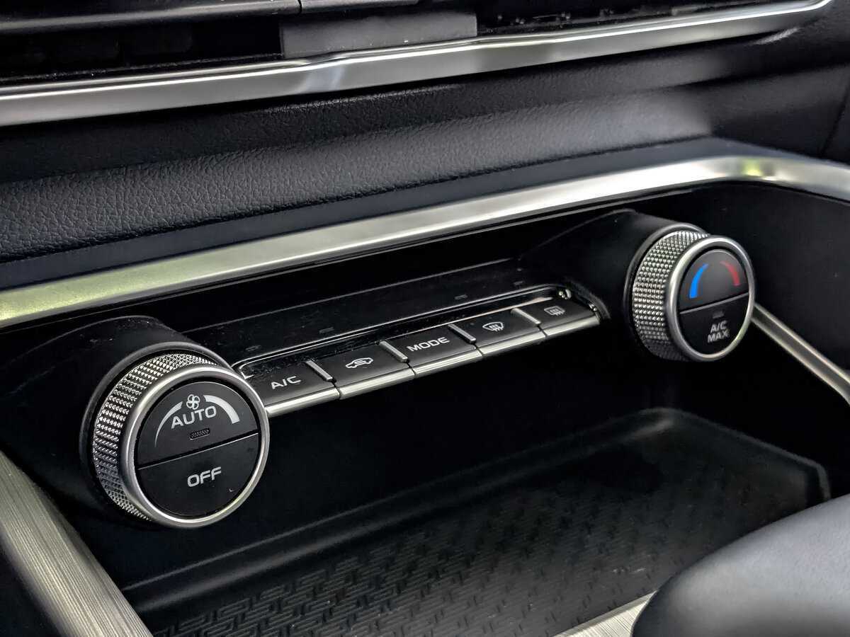 Geely Coolray, 2023 Фото №21