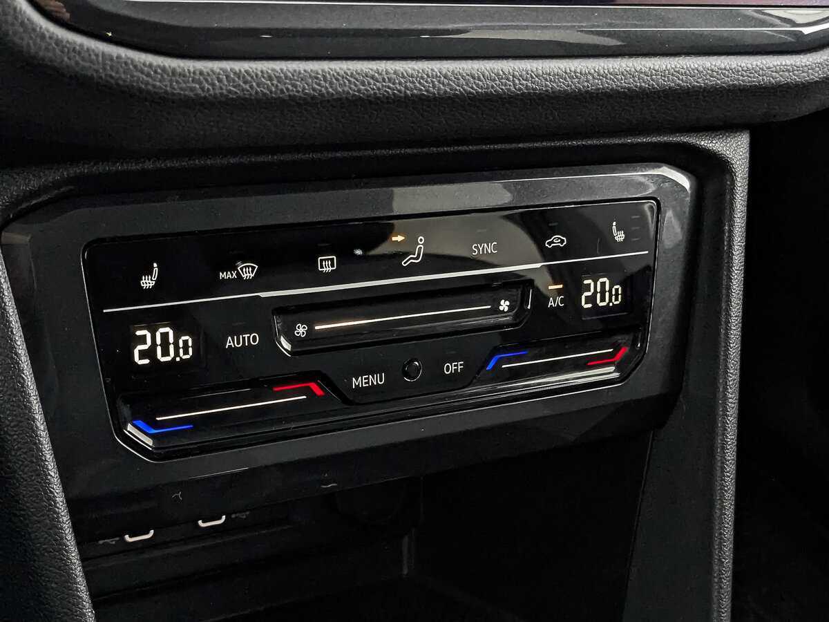 Volkswagen Tiguan, 2021 Фото №21