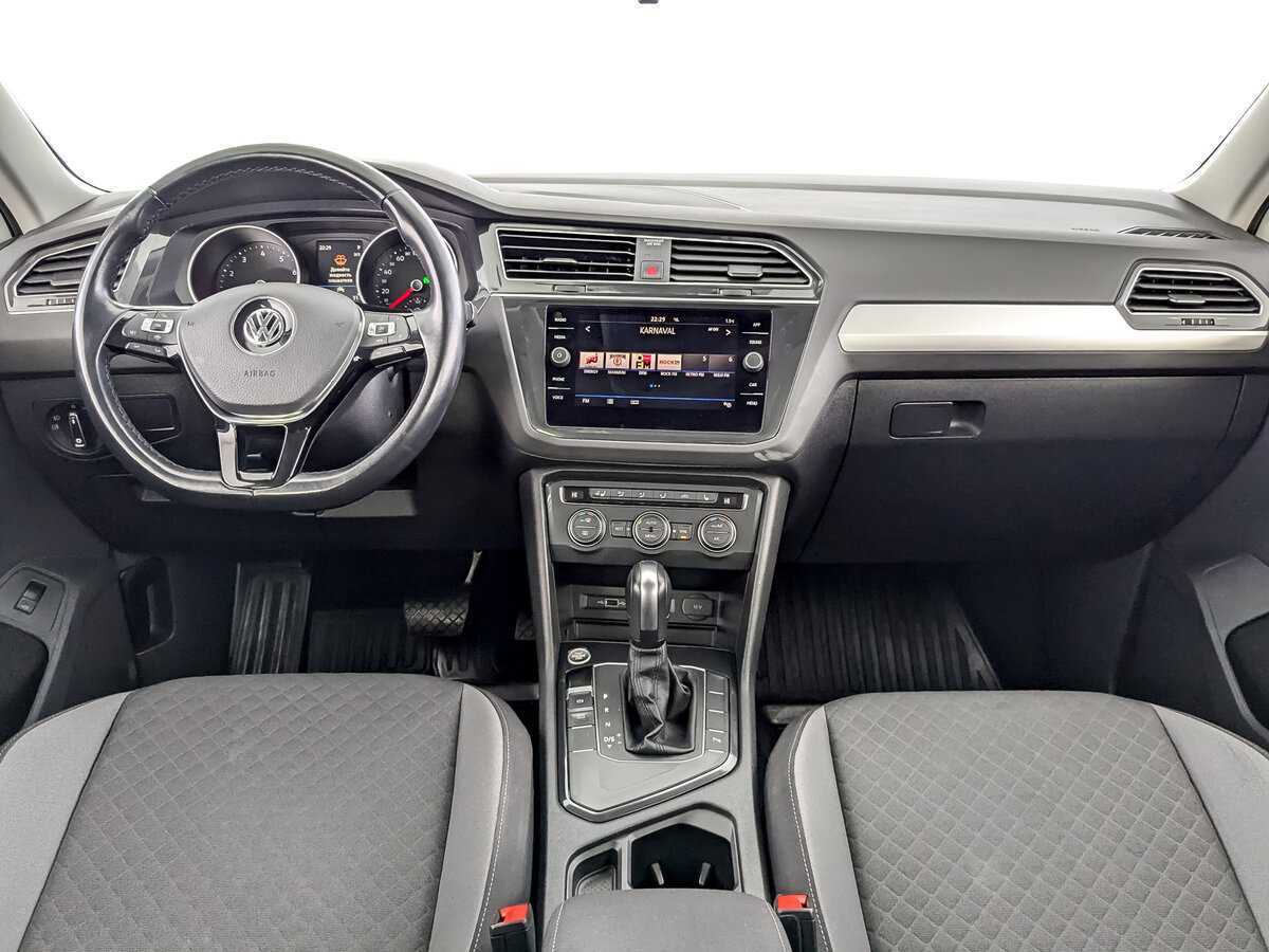 Volkswagen Tiguan, 2020 Фото №14
