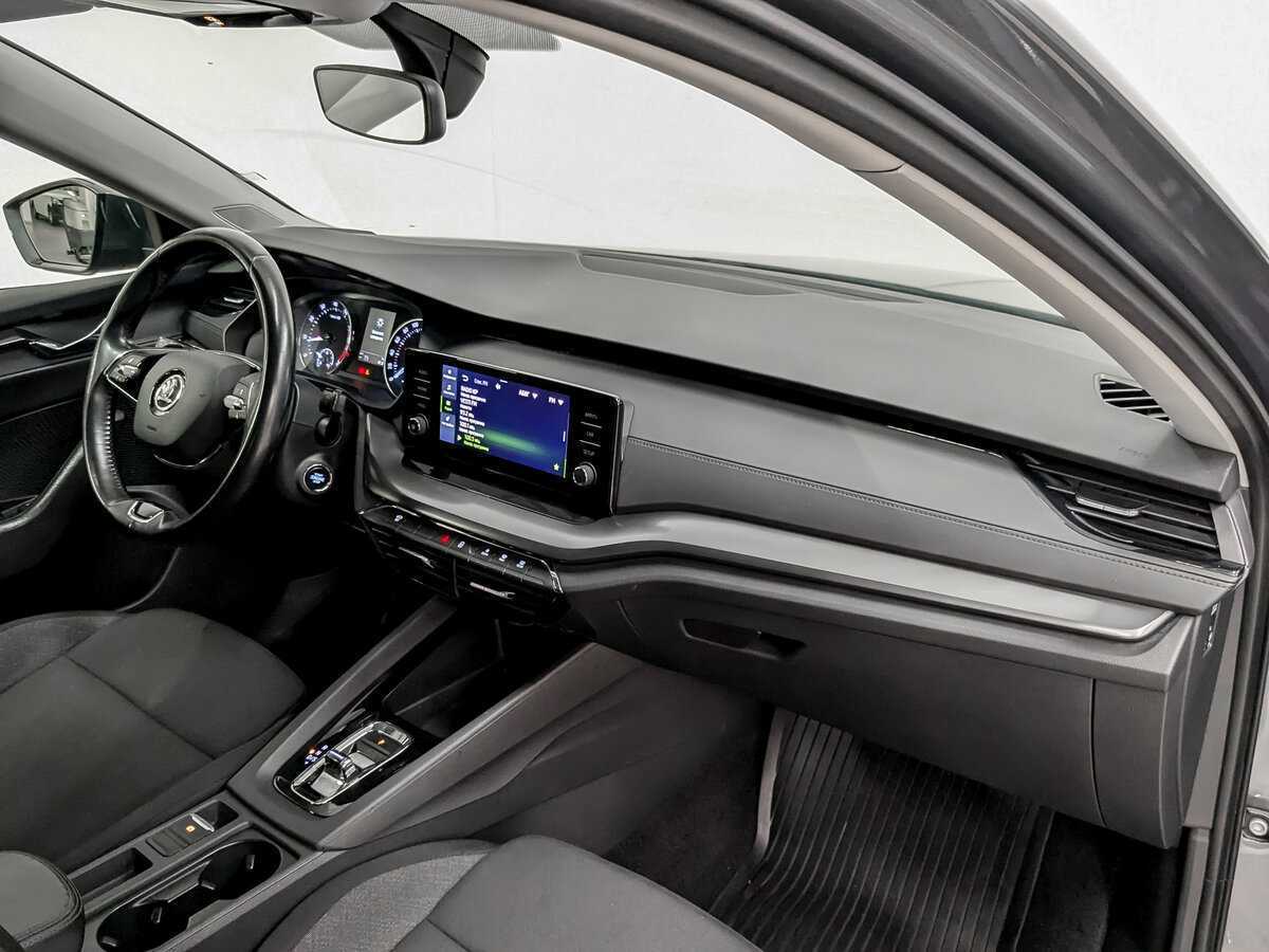 Skoda Octavia, 2021 Фото №11