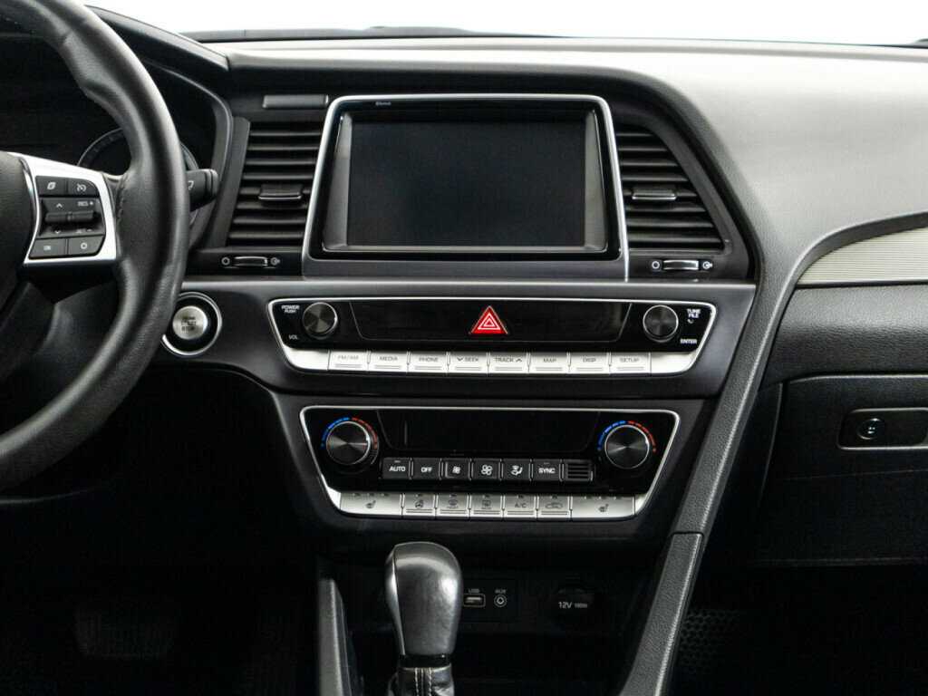 Hyundai Sonata, 2019 Фото №14