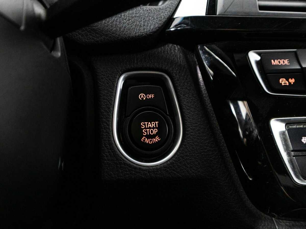 BMW 3 серии 320i xDrive, 2016 Фото №19