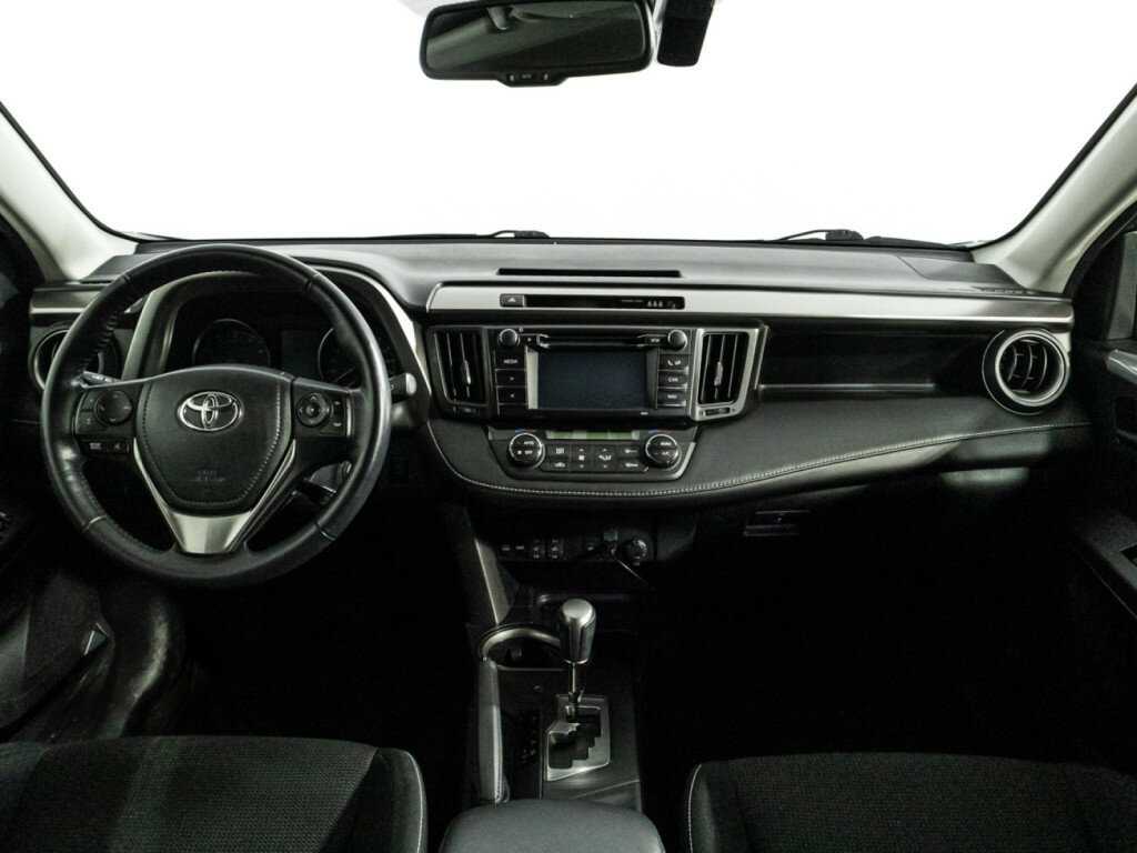 Toyota RAV4, 2015 Фото №13
