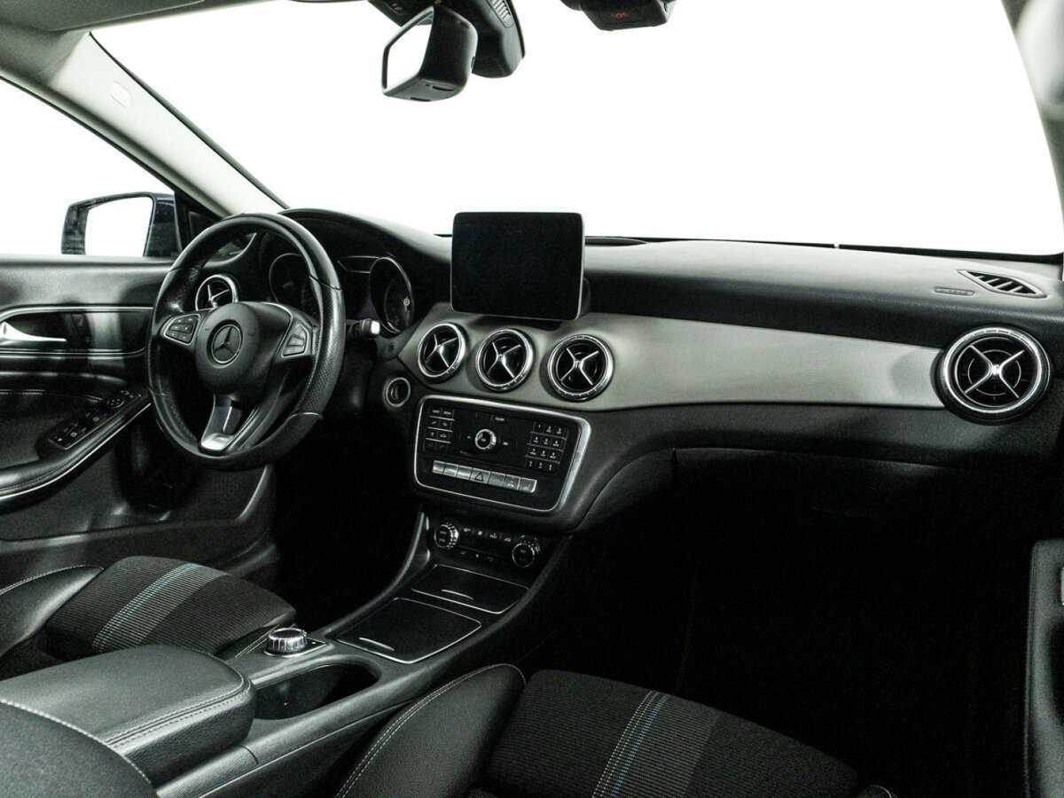 Mercedes-Benz CLA 200, 2018 Фото №9