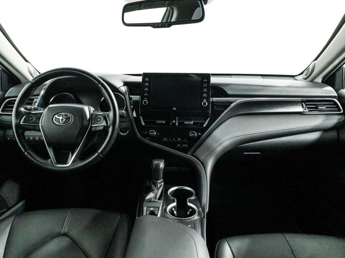 Toyota Camry, 2021 Фото №11