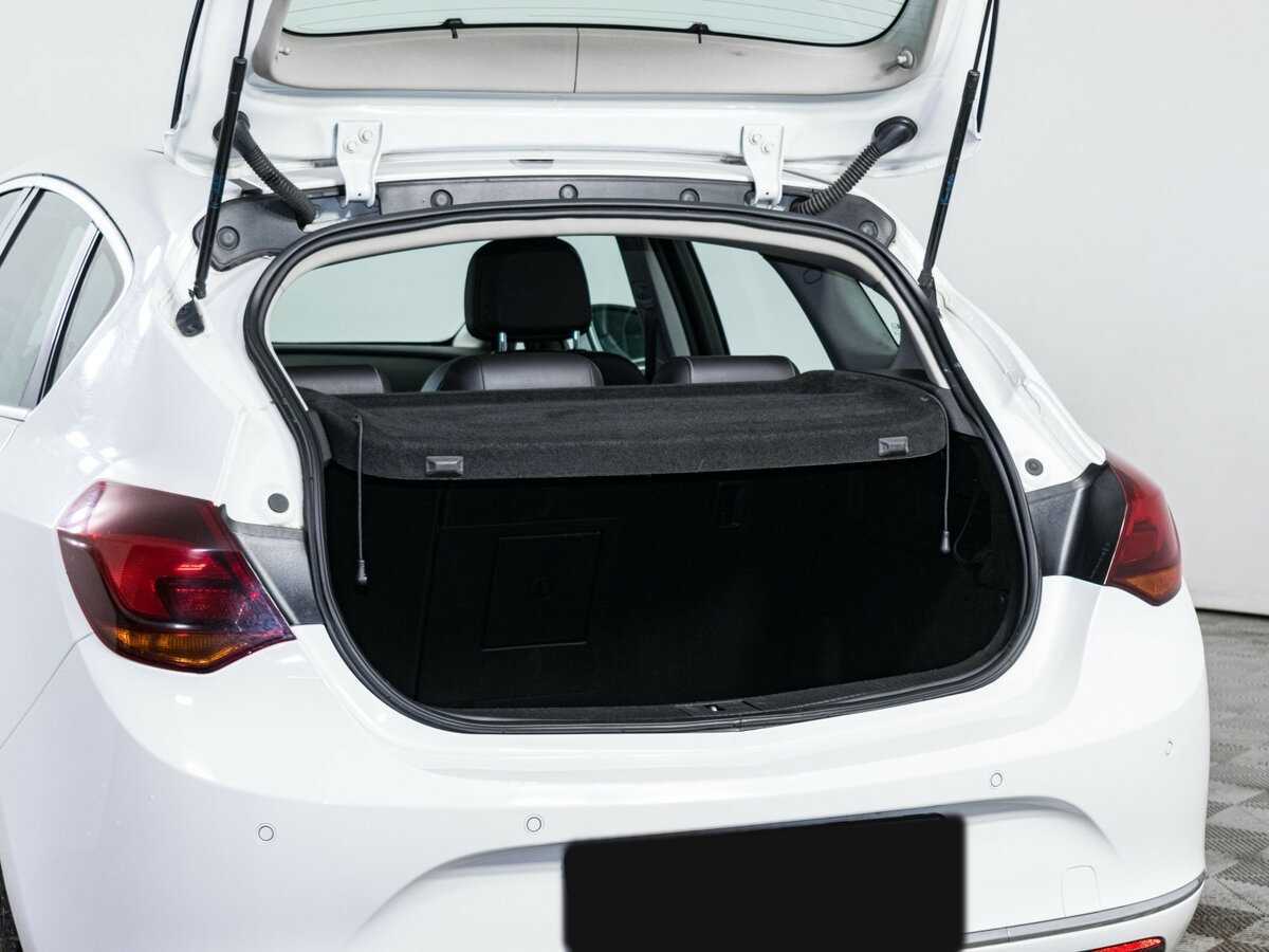 Opel Astra, 2012 - 160 627 км. | Фото №7