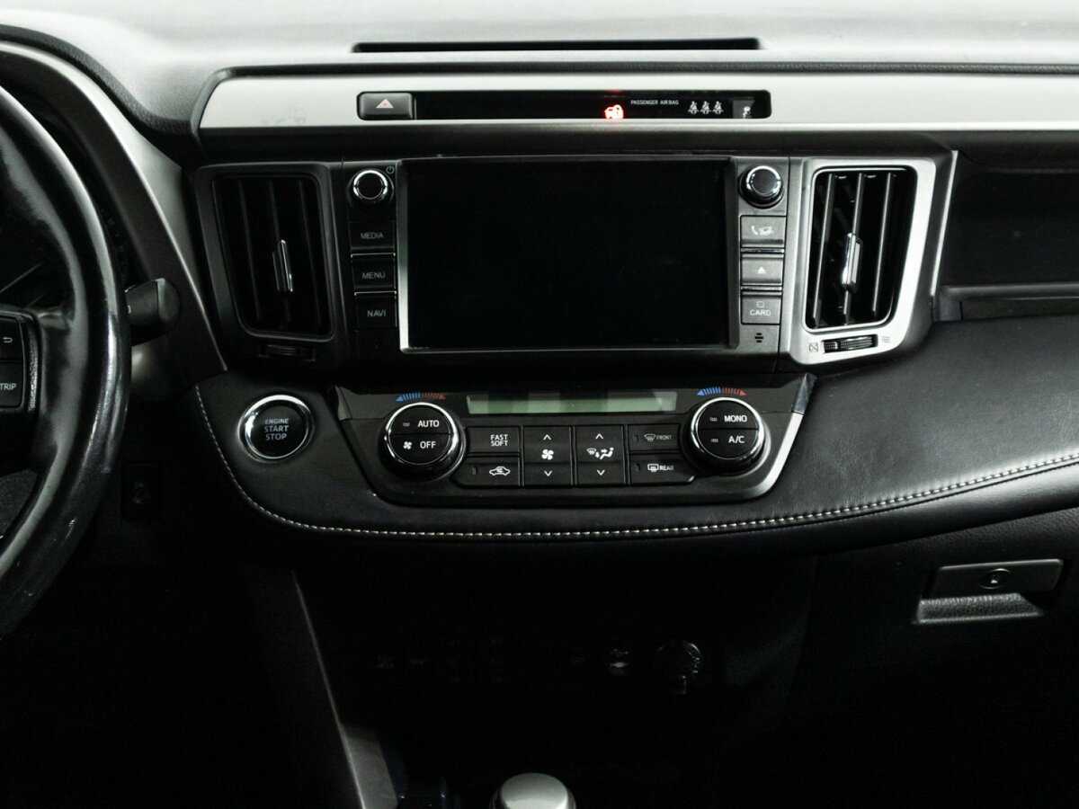 Toyota RAV4, 2019 Фото №14