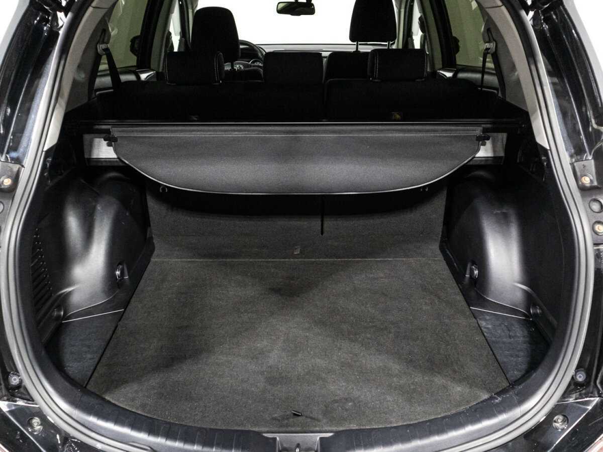 Toyota RAV4, 2015 Фото №14