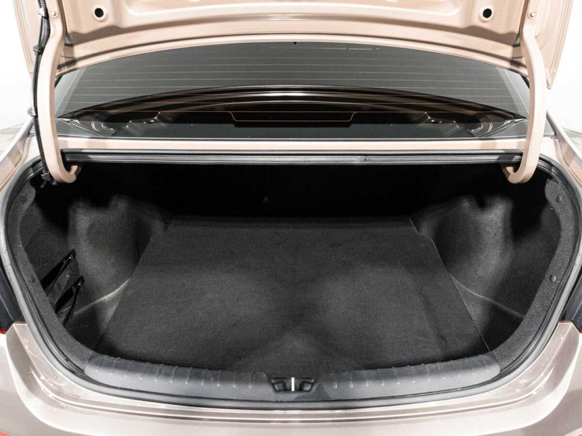 Kia Rio, 2017 Фото №15