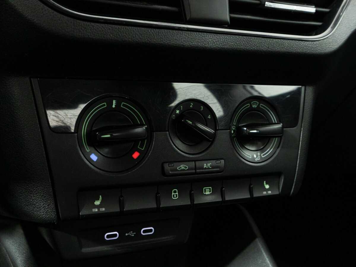 Skoda Rapid, 2021 Фото №15