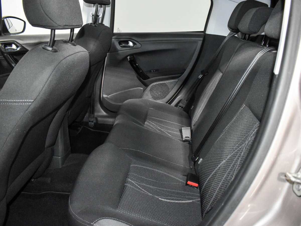 Peugeot 208, 2014 Фото №11