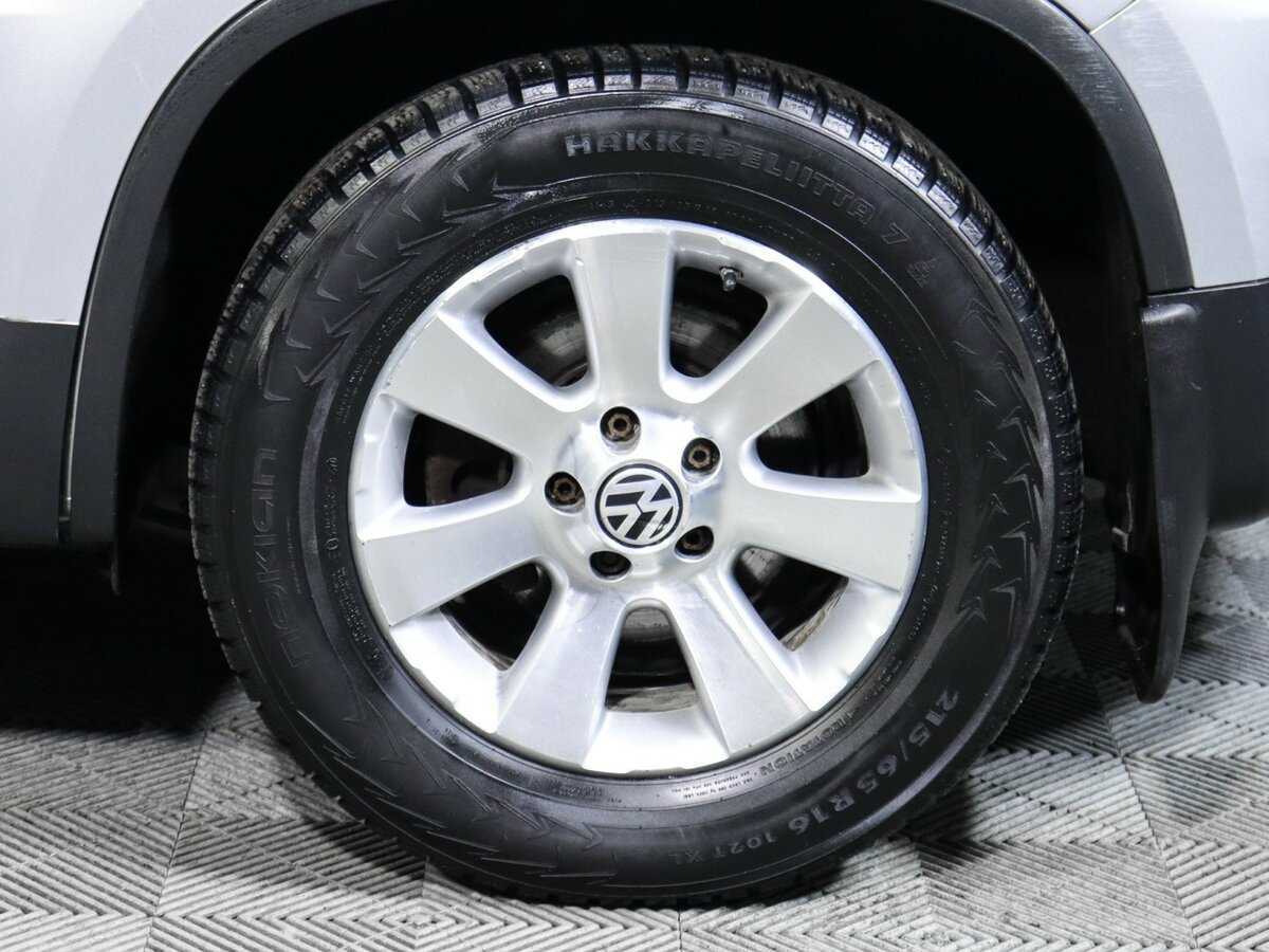 Volkswagen Tiguan, 2012 Фото №12