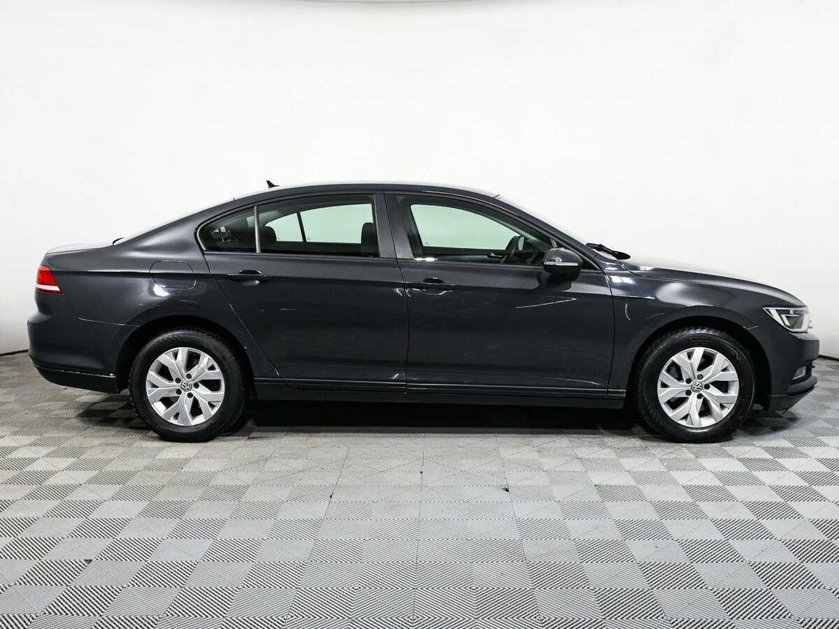 Volkswagen Passat, 2017 - 142 000 км. | Фото №4