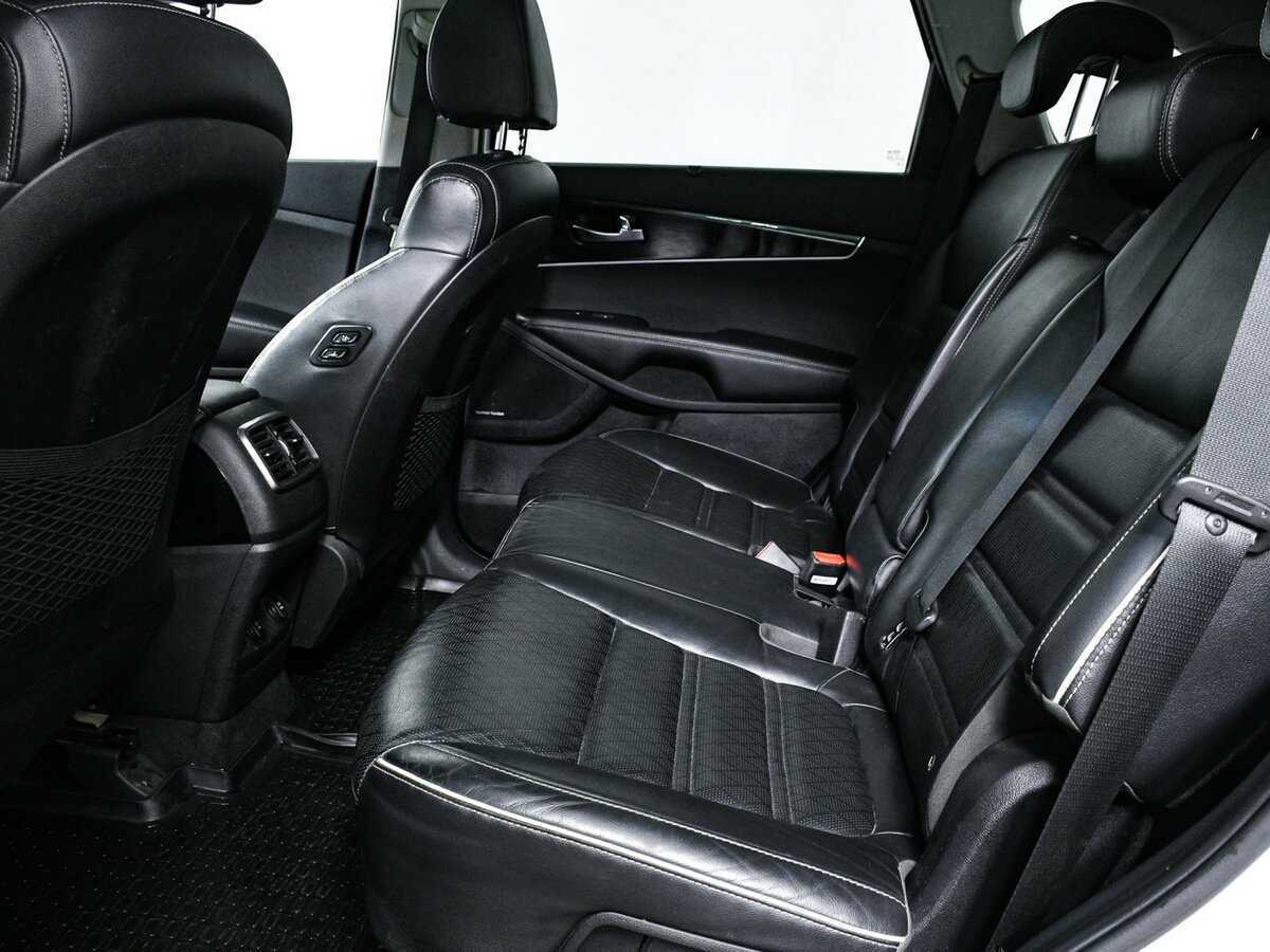 Kia Sorento, 2018 Фото №14