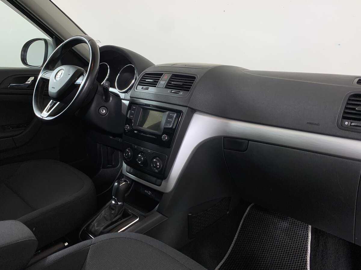 Skoda Yeti, 2015 Фото №14