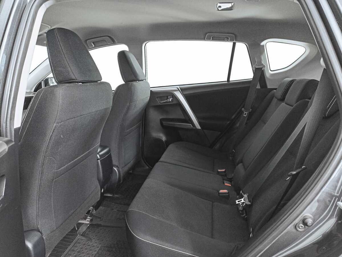 Toyota RAV4, 2015 Фото №11