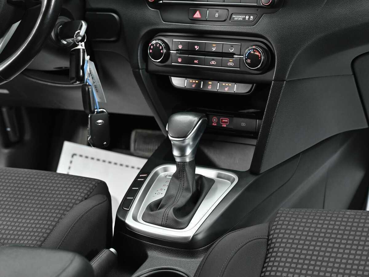 Kia Ceed, 2018 Фото №11