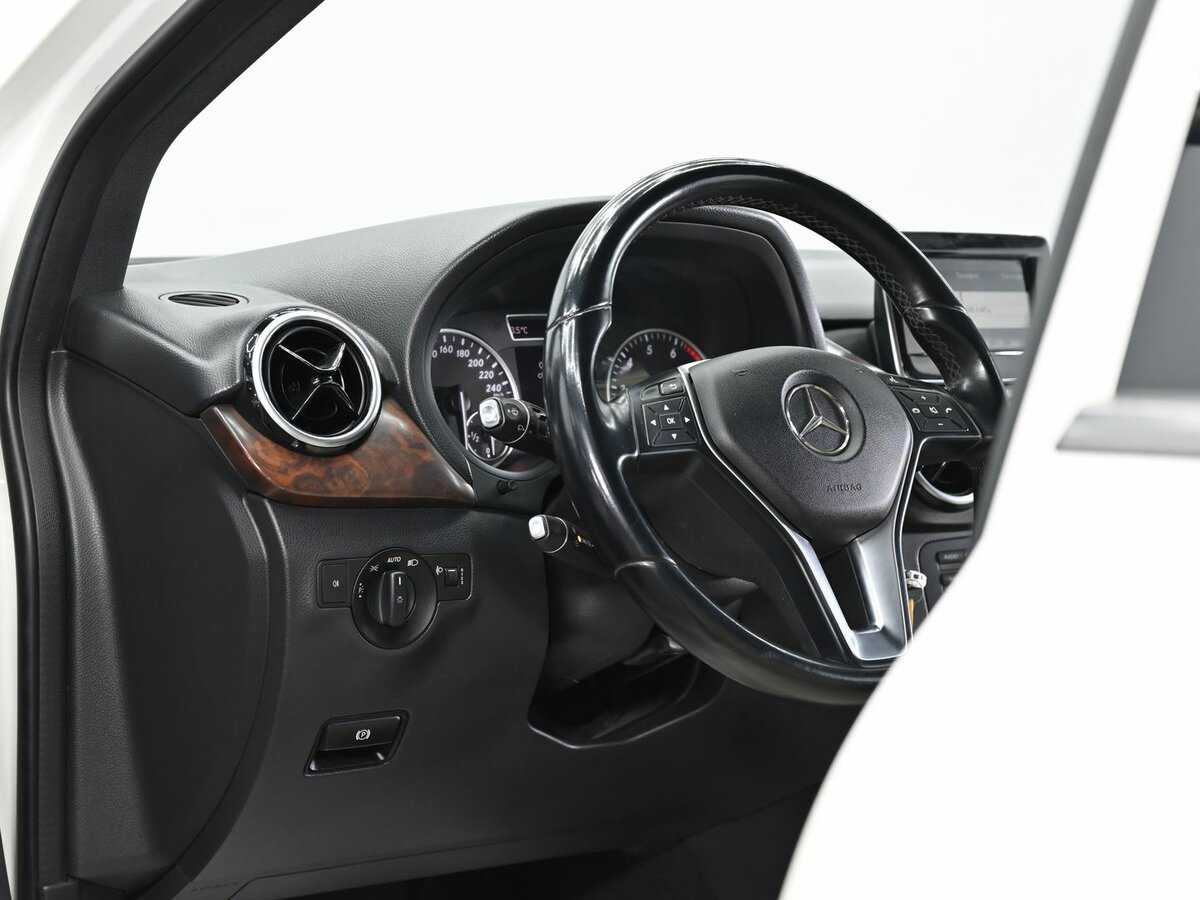 Mercedes-Benz B-Класс 180, 2013 - 157 000 км. | Фото №8
