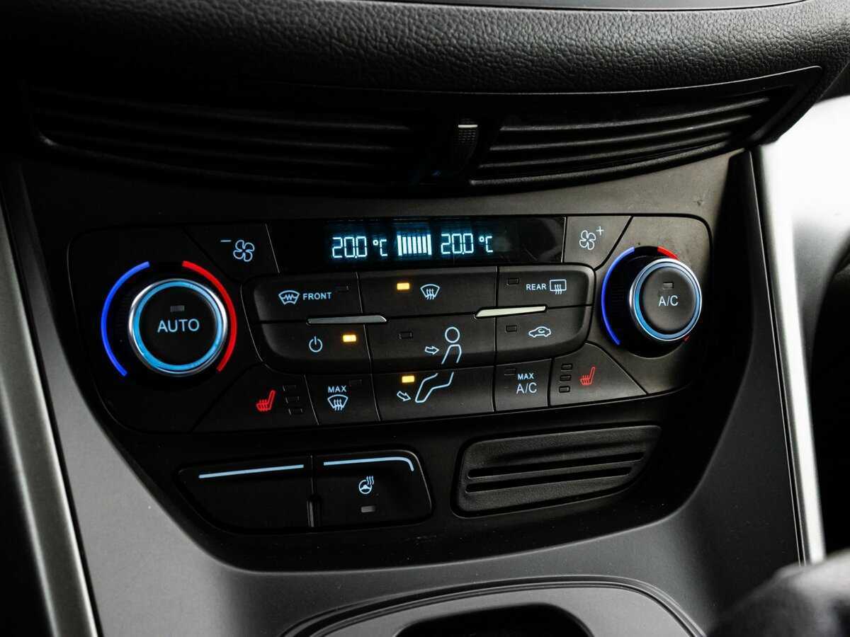 Ford Kuga, 2018 Фото №14