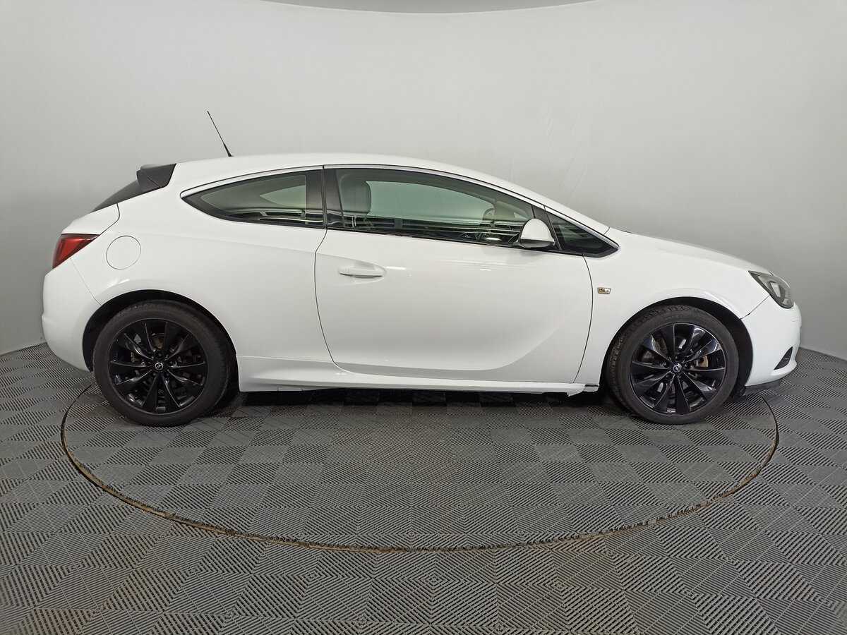 Opel Astra GTC, 2013 - 116 229 км. | Фото №4