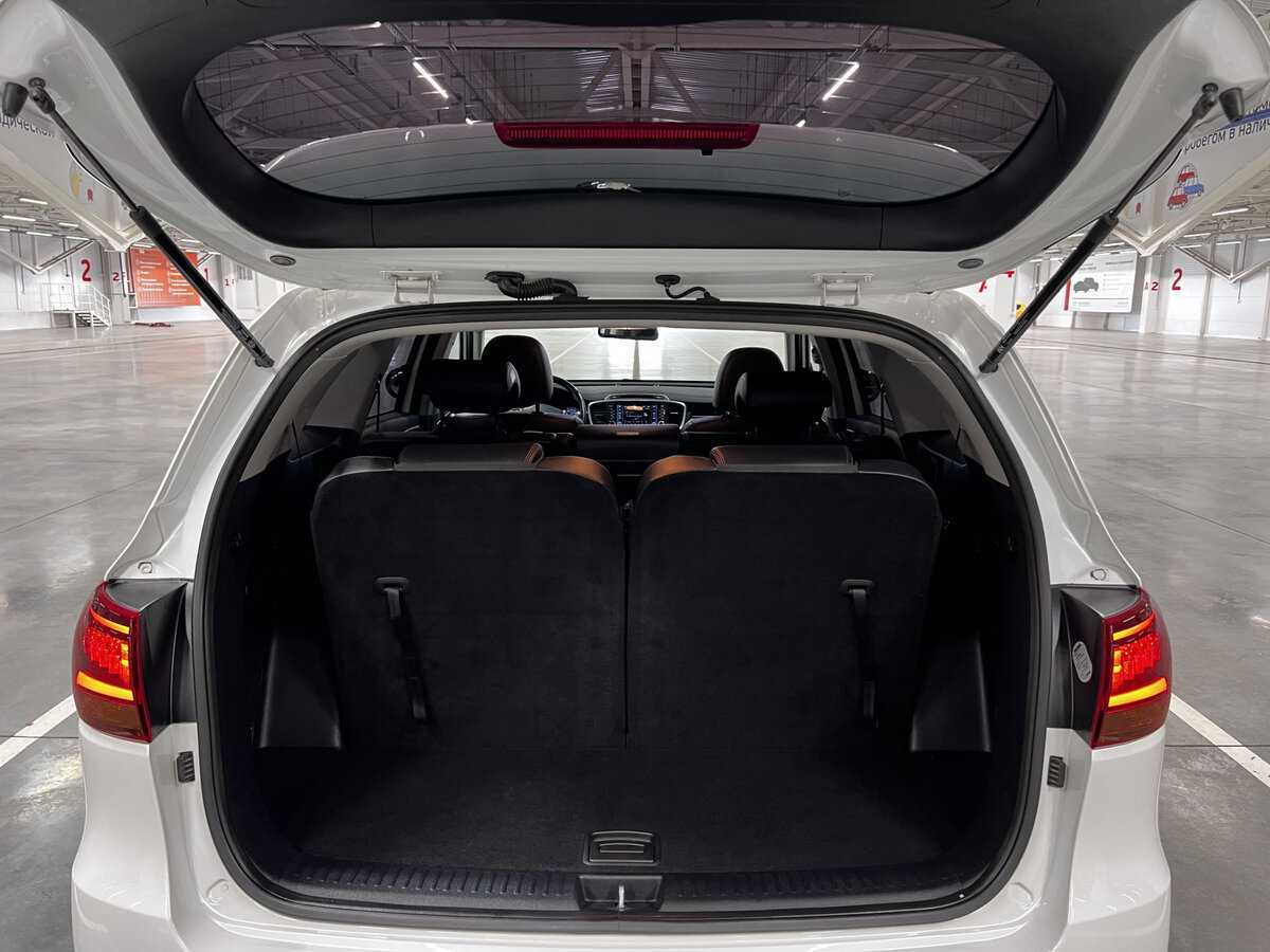 Kia Sorento, 2018 Фото №10