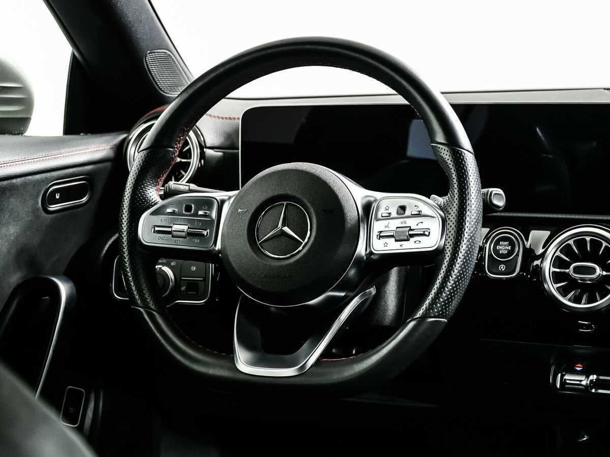 Mercedes-Benz CLA 200, 2020 Фото №12