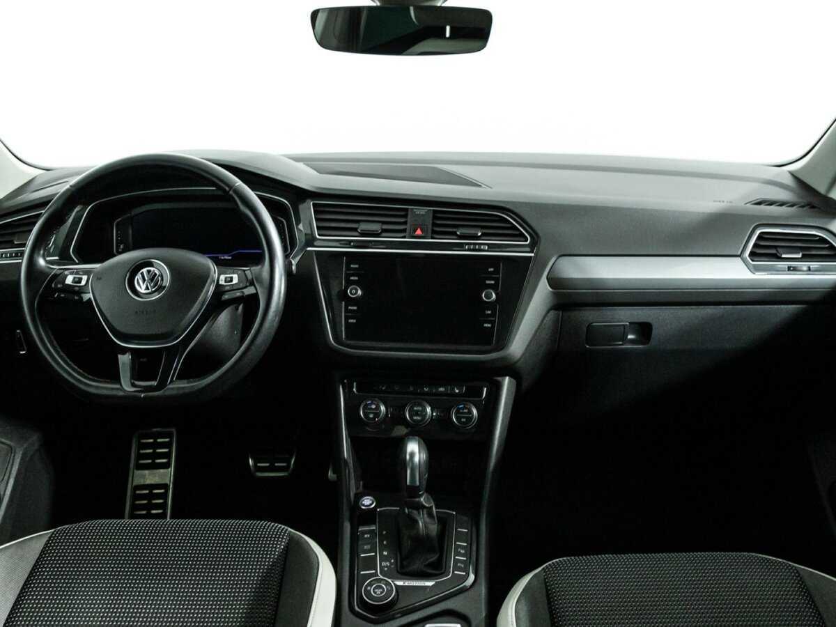 Volkswagen Tiguan, 2020 Фото №13