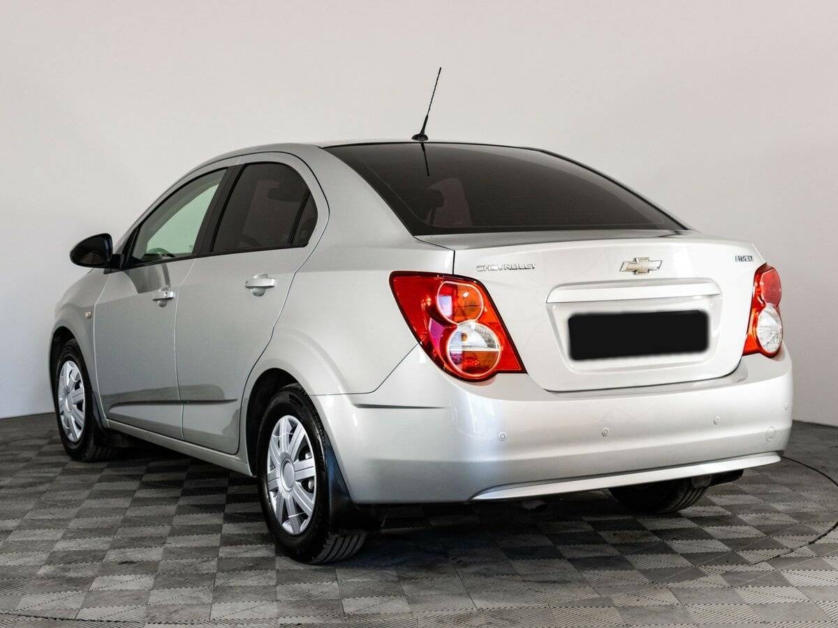 Chevrolet Aveo, 2015 - 97 810 км. | Фото №6