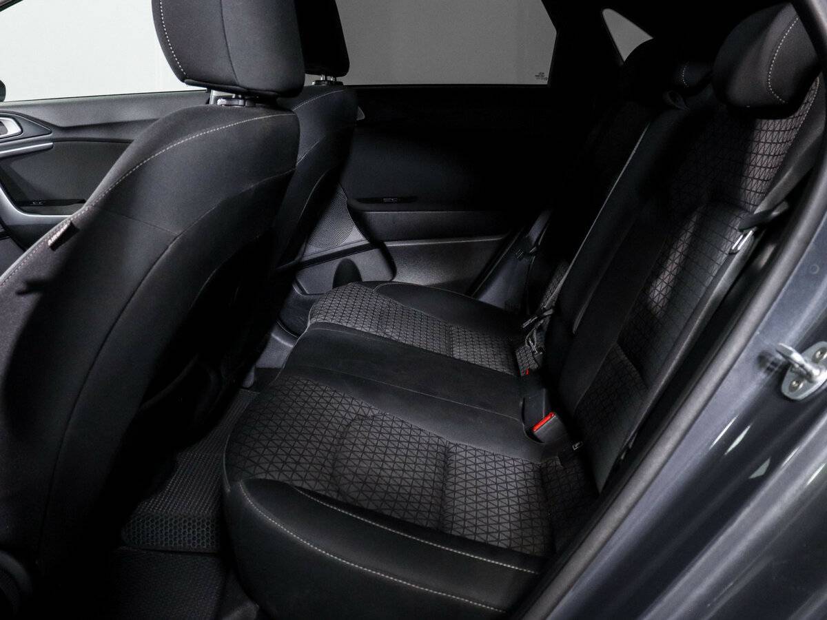 Kia Ceed, 2019 Фото №10