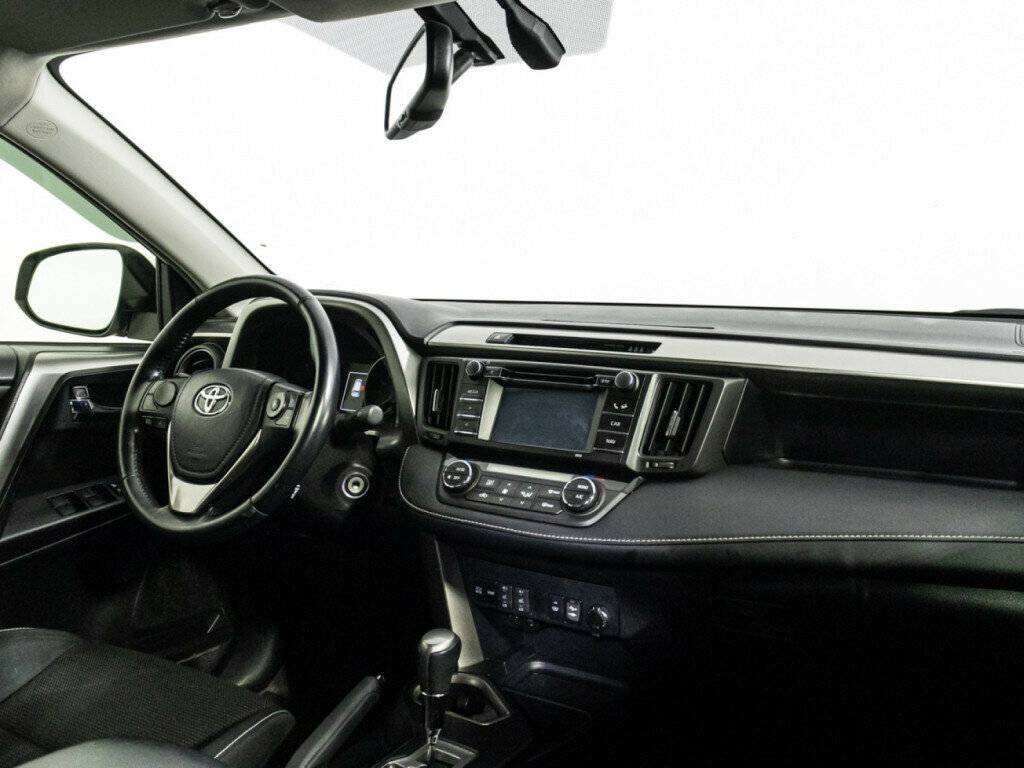 Toyota RAV4, 2016 - 96 903 км. | Фото №7