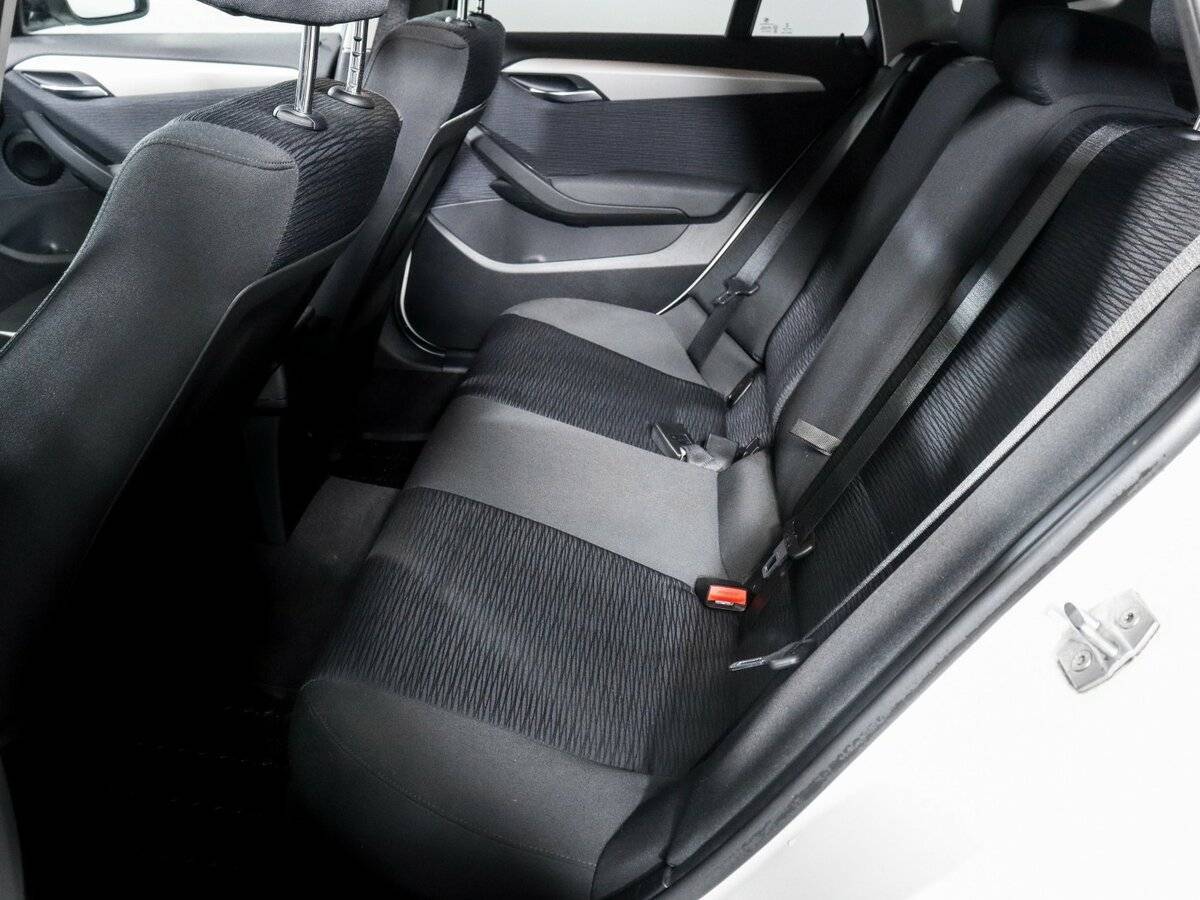 BMW X1 18i, 2014 - 24 000 км. | Фото №7