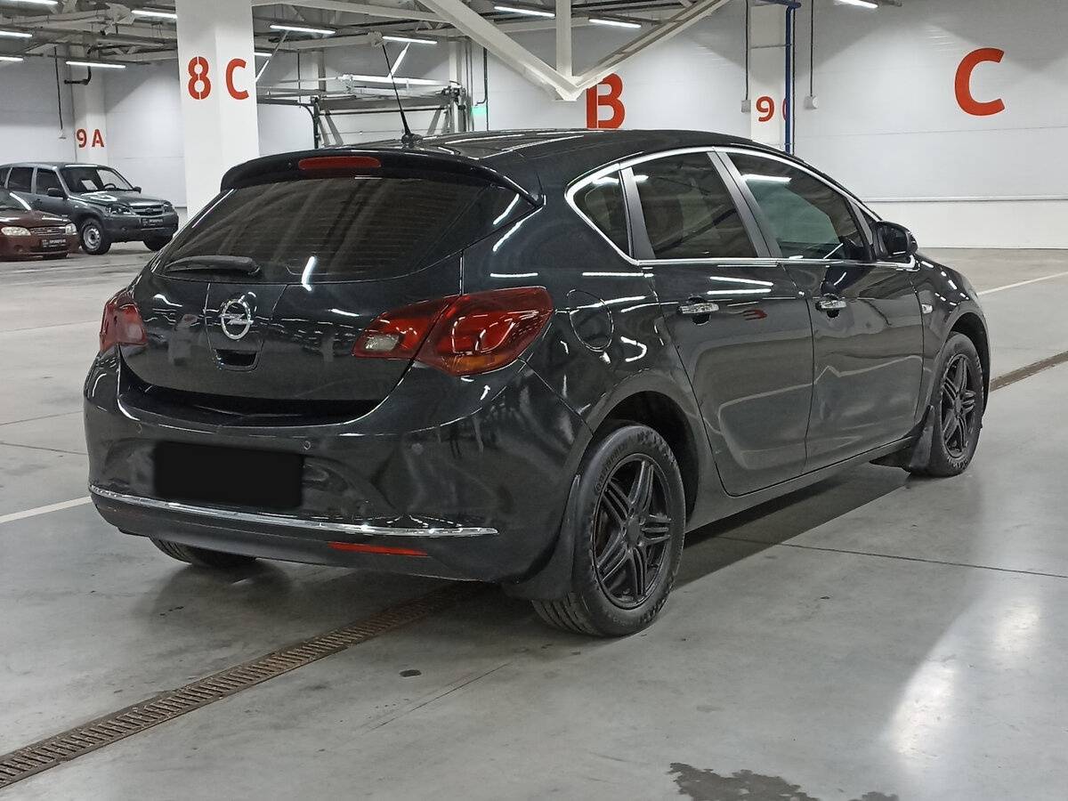 Opel Astra, 2012 - 220 001 км. | Фото №5