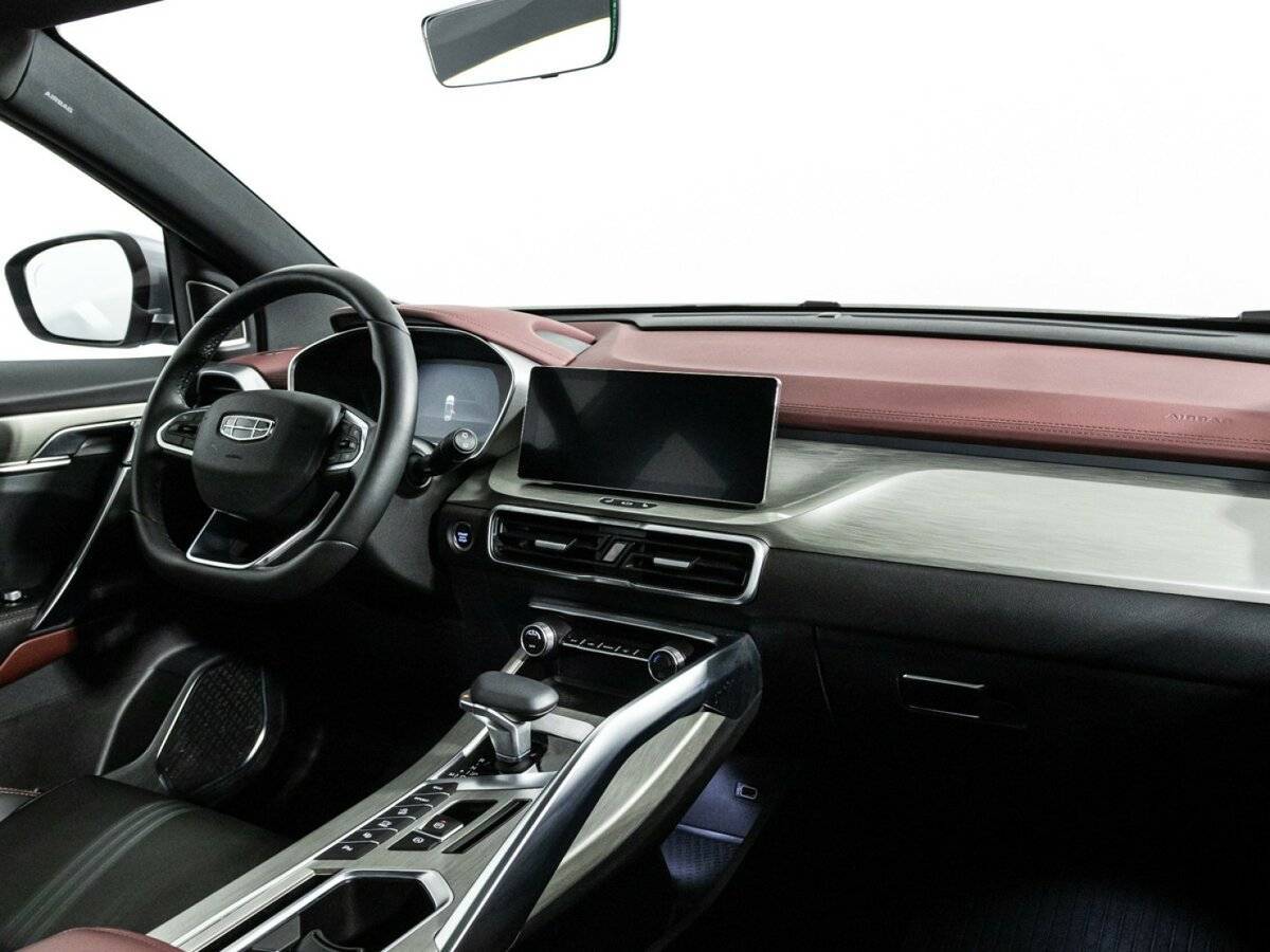 Geely Coolray, 2023 Фото №9