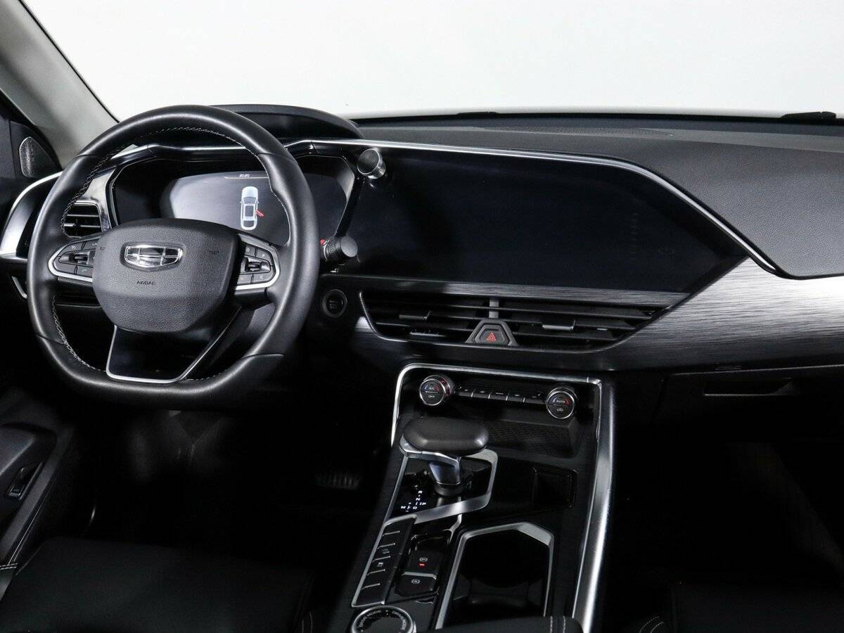 Geely Tugella, 2022 Фото №12