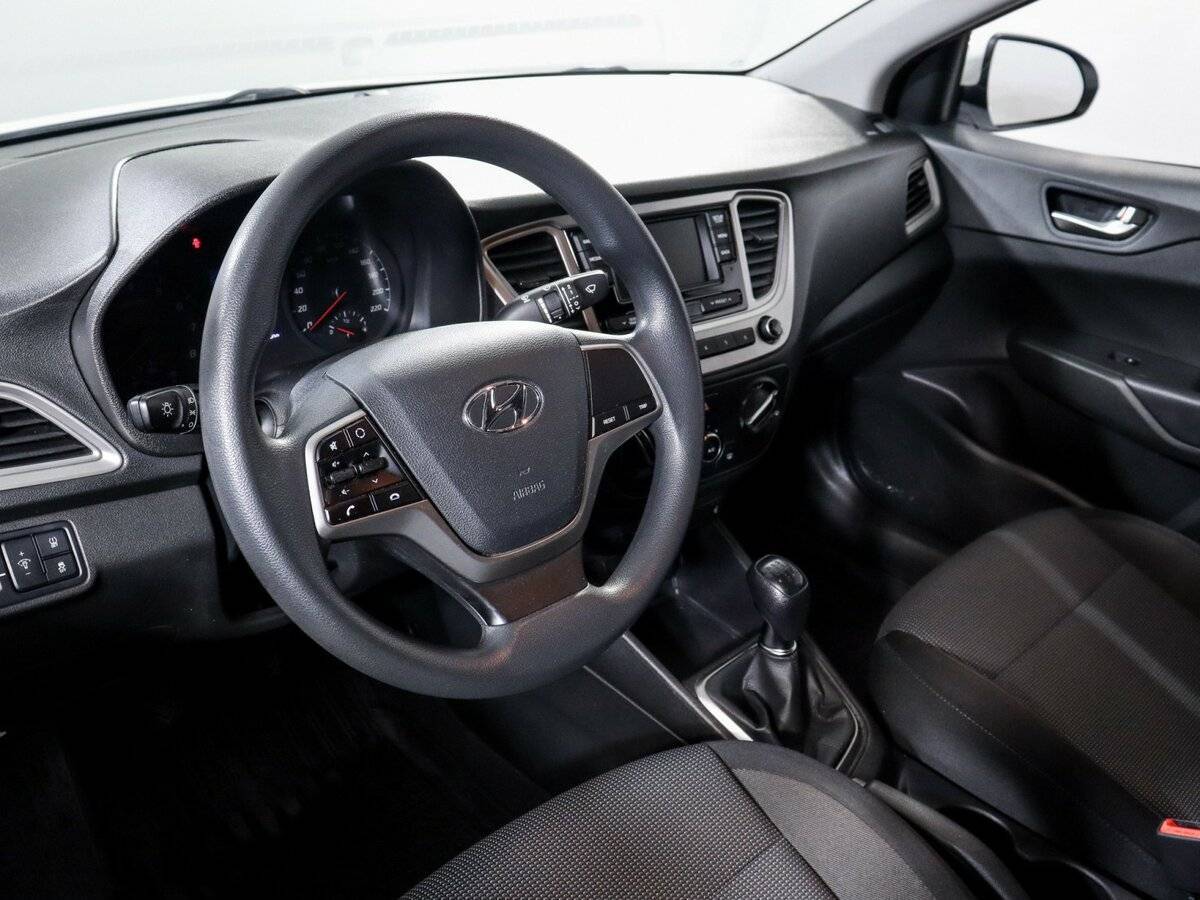 Hyundai Solaris, 2021 Фото №12