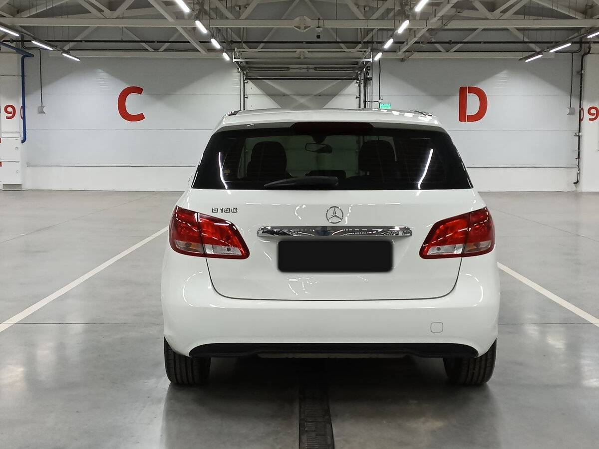 Mercedes-Benz B-Класс 180, 2015 - 117 742 км. | Фото №6