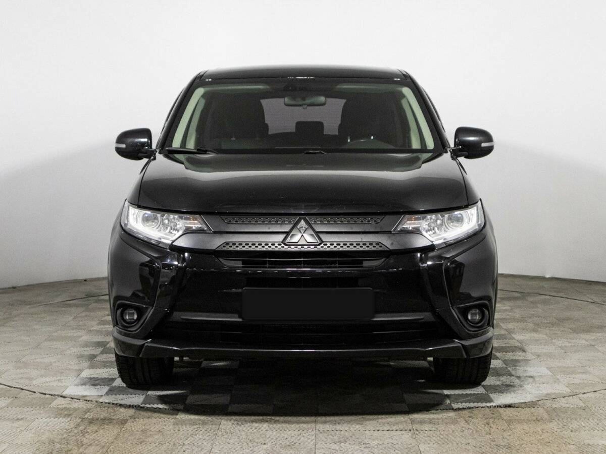 Mitsubishi Outlander, 2017 - 134 990 км. | Фото №2