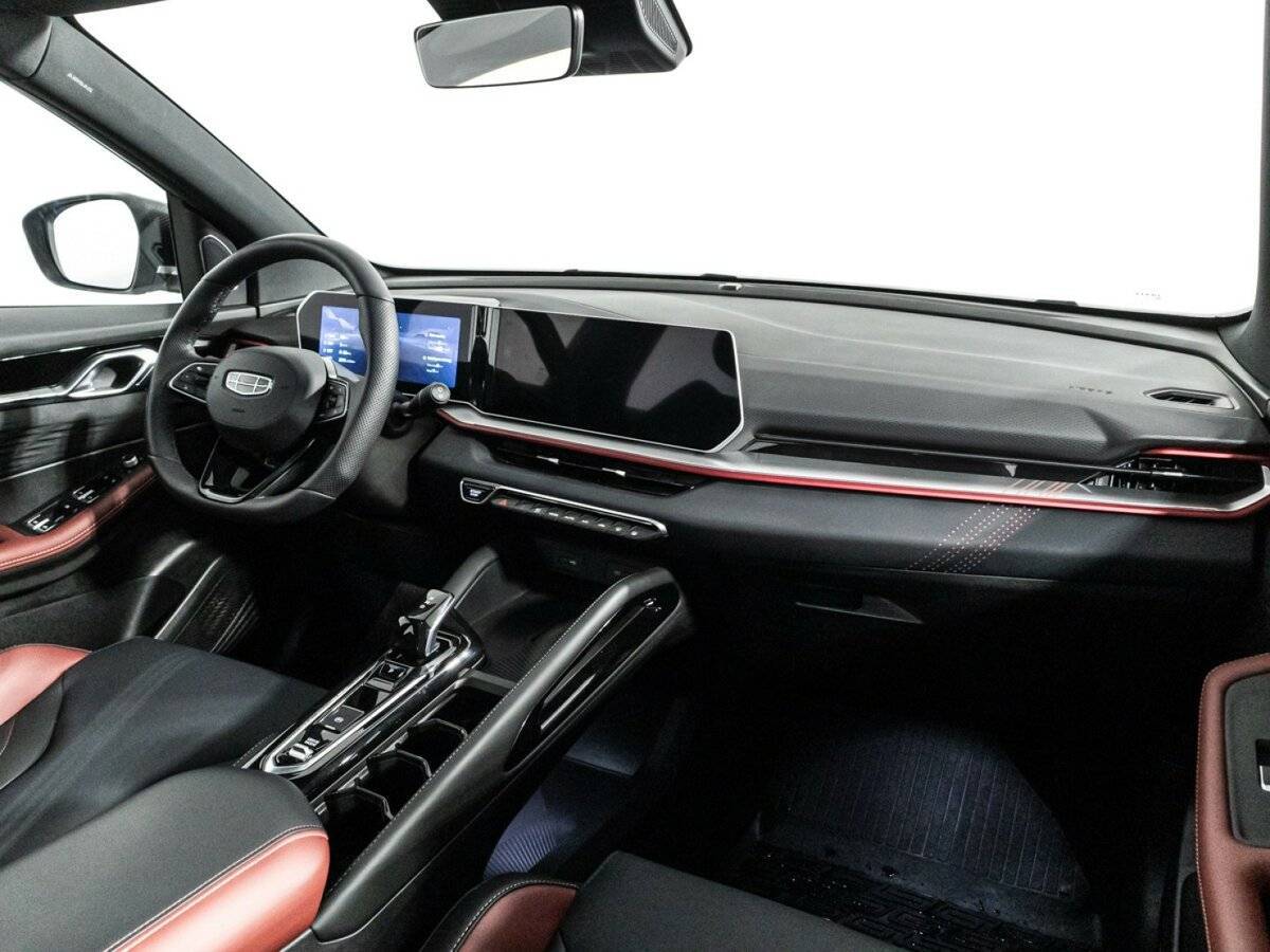 Geely Coolray, 2023 Фото №9