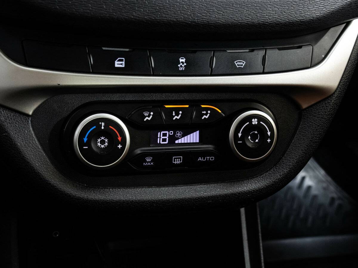 Lada (ВАЗ) Vesta Cross, 2018 Фото №14