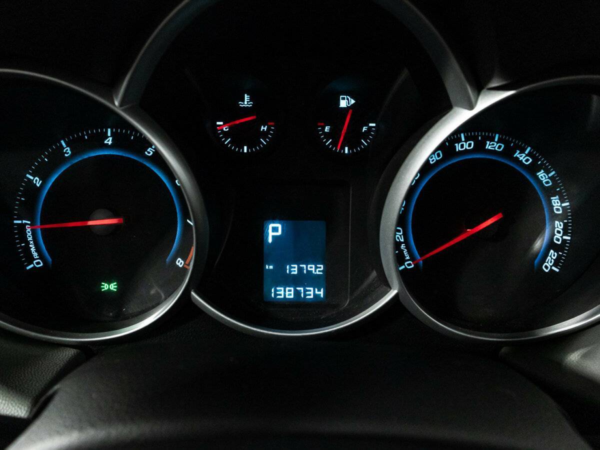 Chevrolet Cruze, 2015 Фото №12