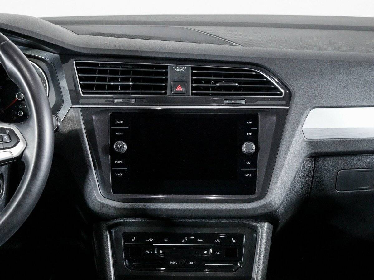 Volkswagen Tiguan, 2021 Фото №13