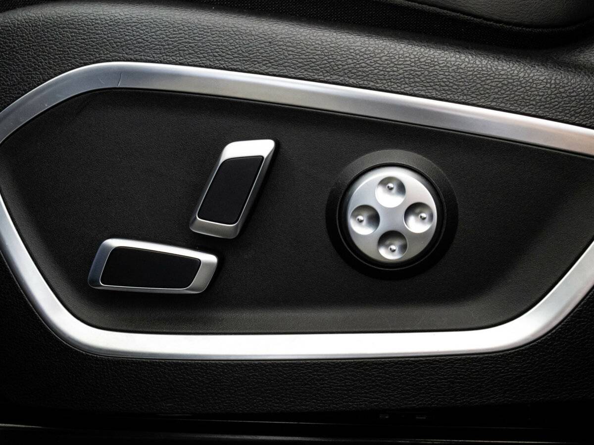 Geely Tugella, 2021 Фото №15