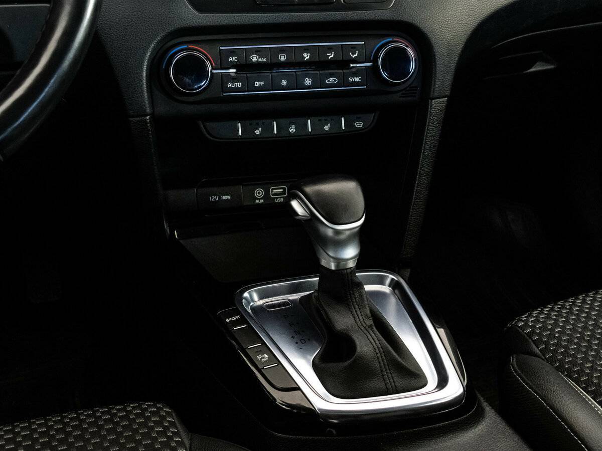 Kia Ceed, 2018 Фото №10